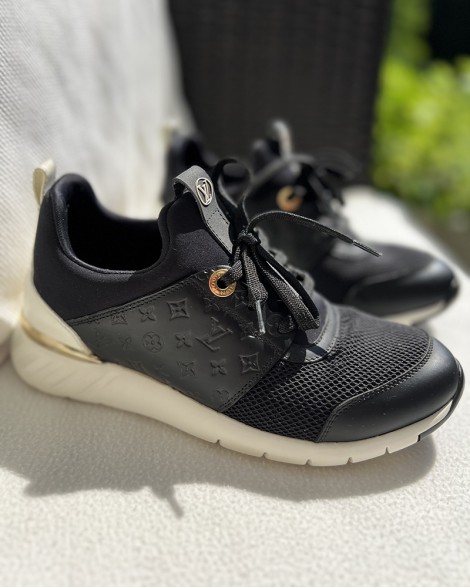 Tenisky dámské Louis Vuitton černé 